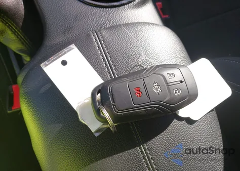 2016 Ford Mustang V6 из США, поврежденный, VIN 1FA6P8AM4G5313724